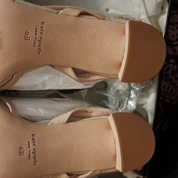 NWT KATE SPADE SANDALS - Picture 11 of 11